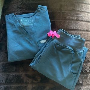 Figs Scrubs Set Night Sky